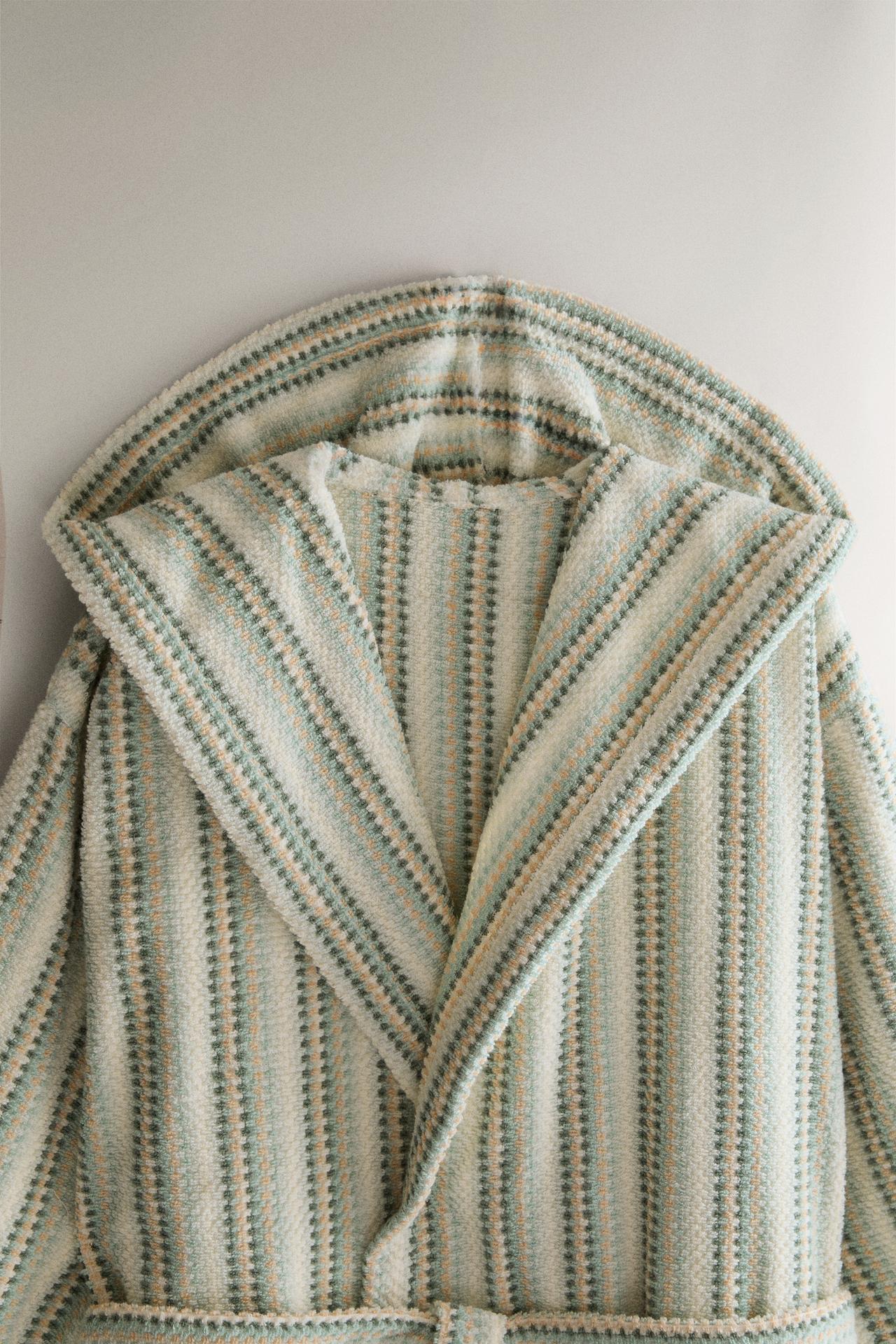 STRIPED HOODED BATHROBE — Multicolored