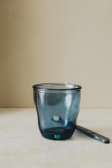 TRANSLUCENT BLUE GLASS TOOTHBRUSH HOLDER - Blue by Zara - Image 4