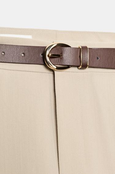 PANTALON À PINCES ET CEINTURE - Camel clair de Zara - Image 6