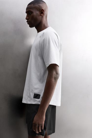 T-SHIRT TECHNIQUE À PIÈCE - Blanc de Zara - Image 5