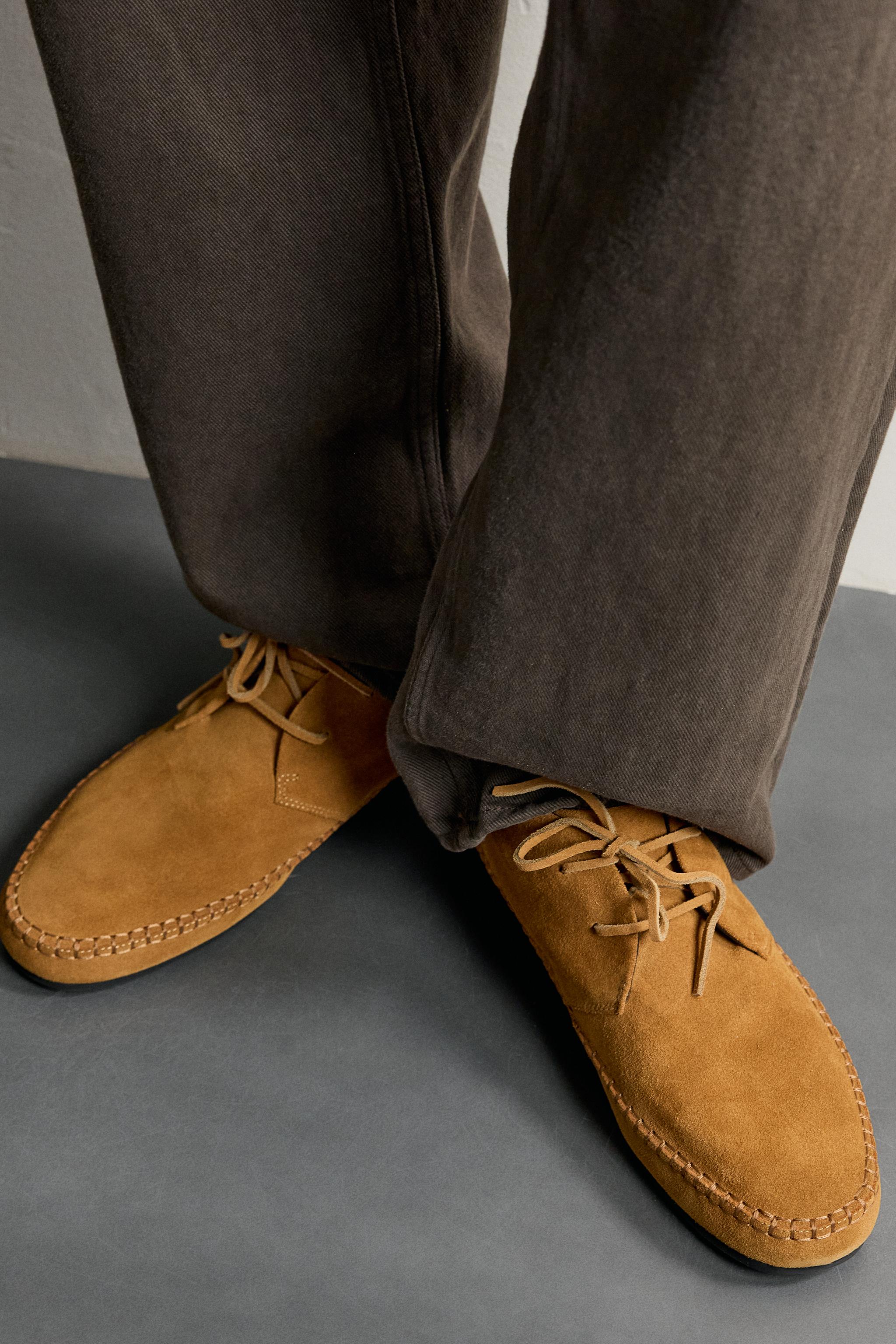 BOTTES EN CUIR