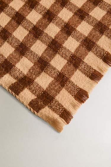 CHECK FLEECE THROW - Brown by Zara - Image 2