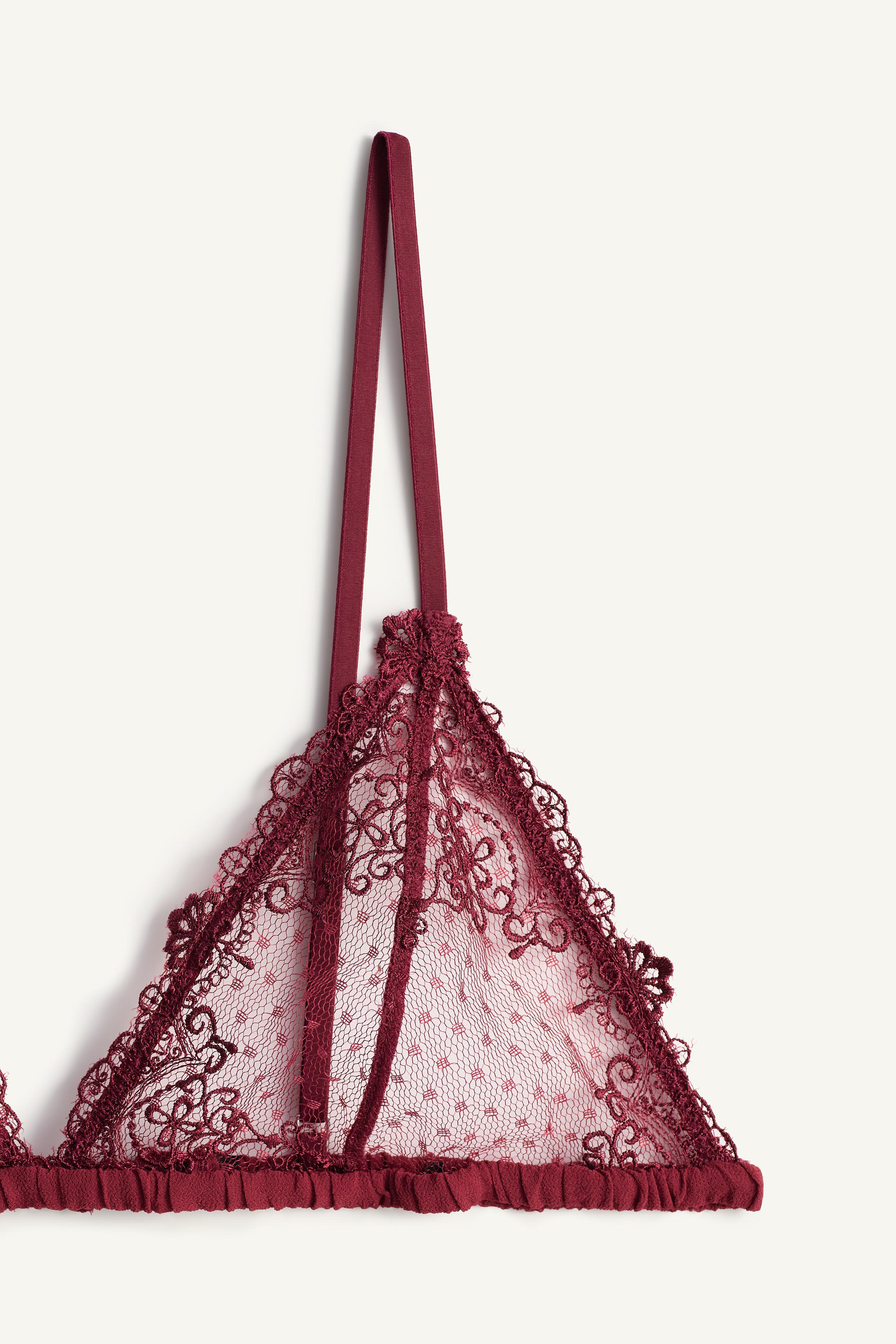 SOUTIEN-GORGE TRIANGLE DENTELLE LIMITED EDITION