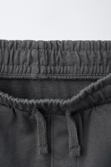 BERMUDASHORTS – GARMENT DYED - Anthrazit von Zara