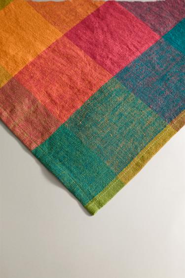 PACK OF MULTICOLOURED CHECK LINEN NAPKINS - Green by Zara - Image 2