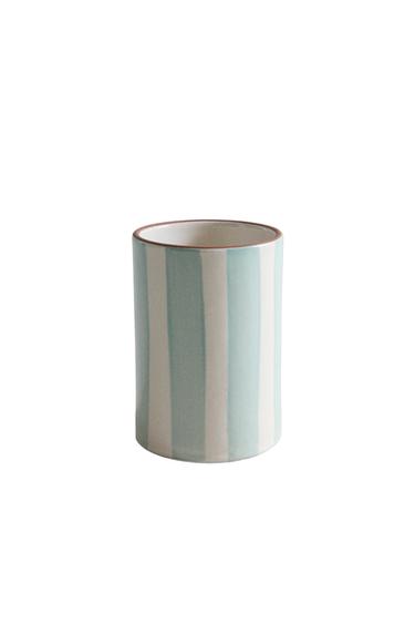 STRIPED CERAMIC TOOTHBRUSH HOLDER - أزرق / أبيض الخاص بـ Zara