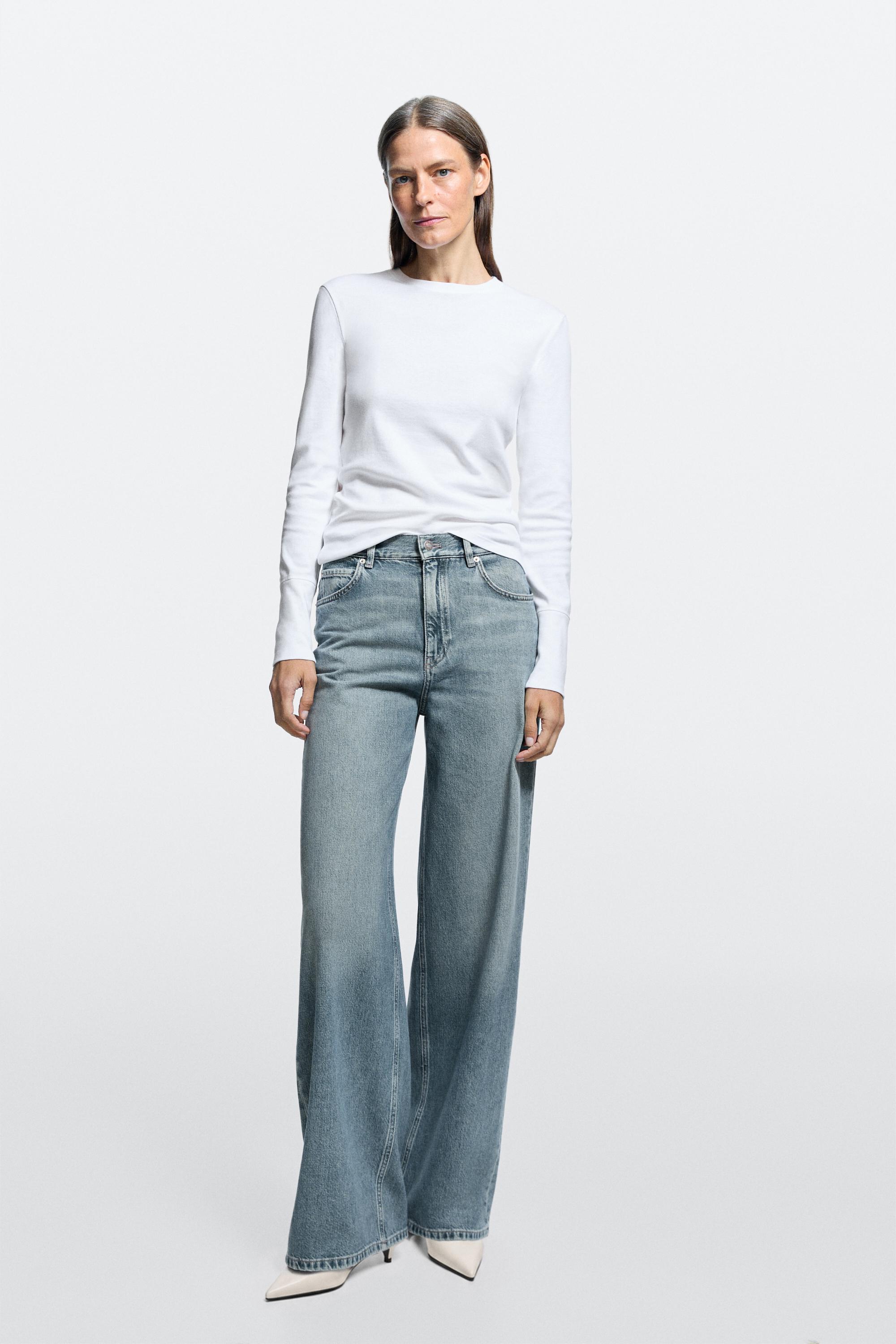 High-waist wide-leg jeans