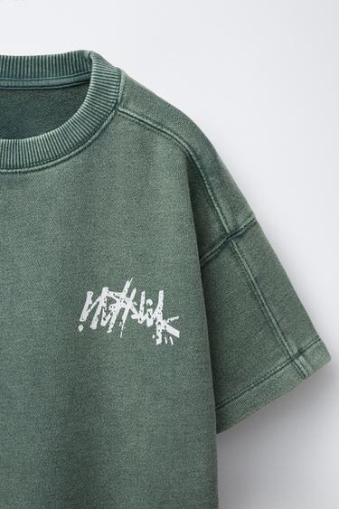 T-SHIRT EFFET DÉLAVÉ GRAFFITI - Vert bouteille foncé de Zara - Image 2