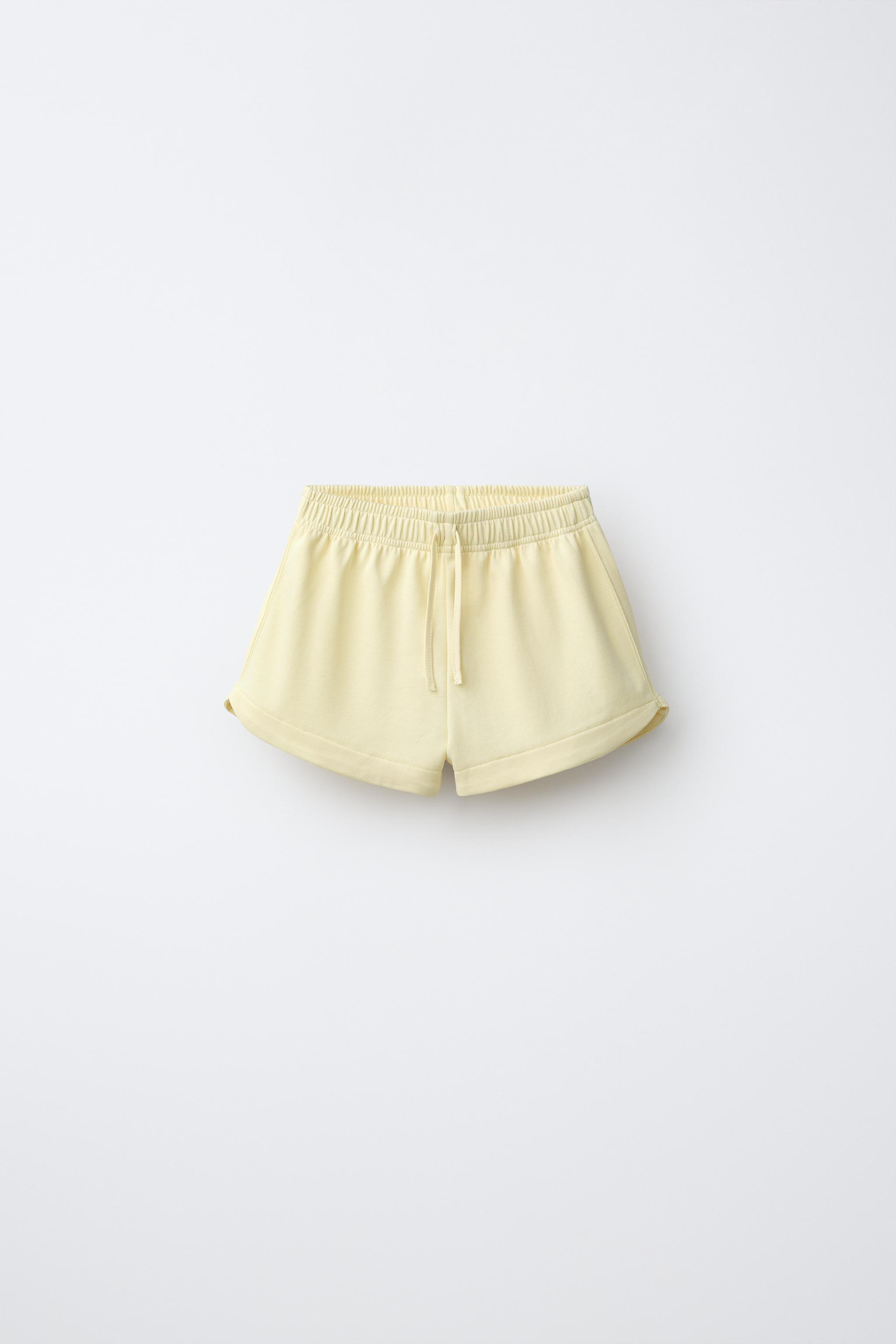 INTERLOCK T-SHIRT AND BERMUDA SHORTS SET