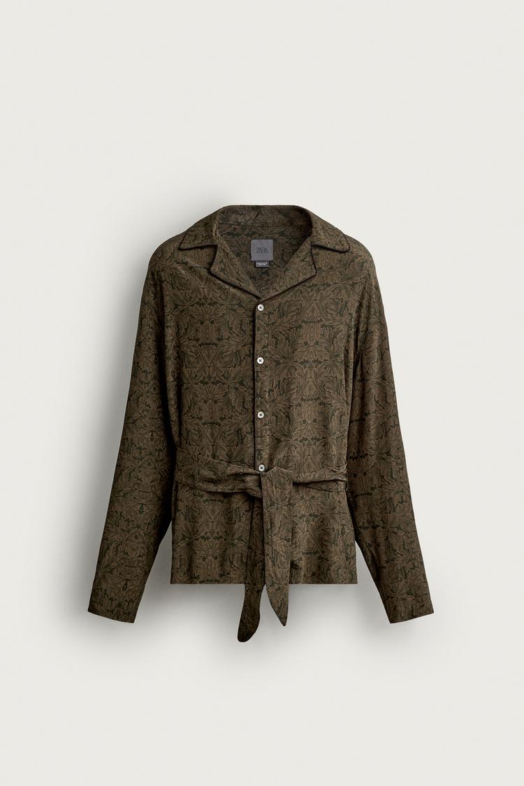 Camisa relaxed fit fluida estampado