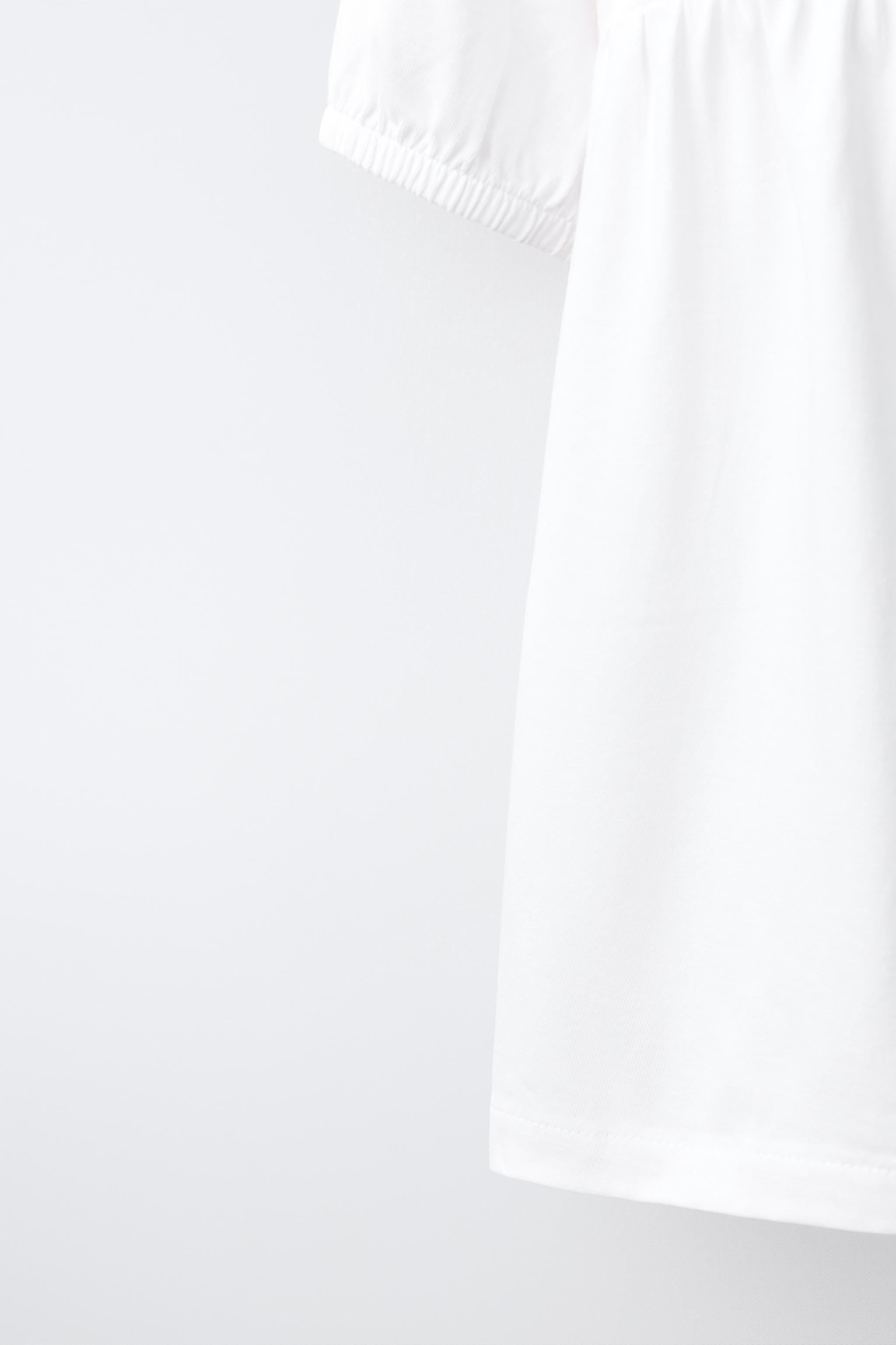 ROMANTIC PINTUCK AND LACE APPLIQUÉ TOP