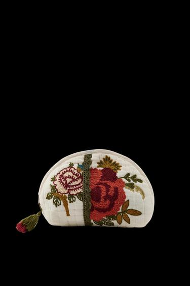 FLORAL EMBROIDERED QUILTED TOILETRY BAG - Ecru by Zara