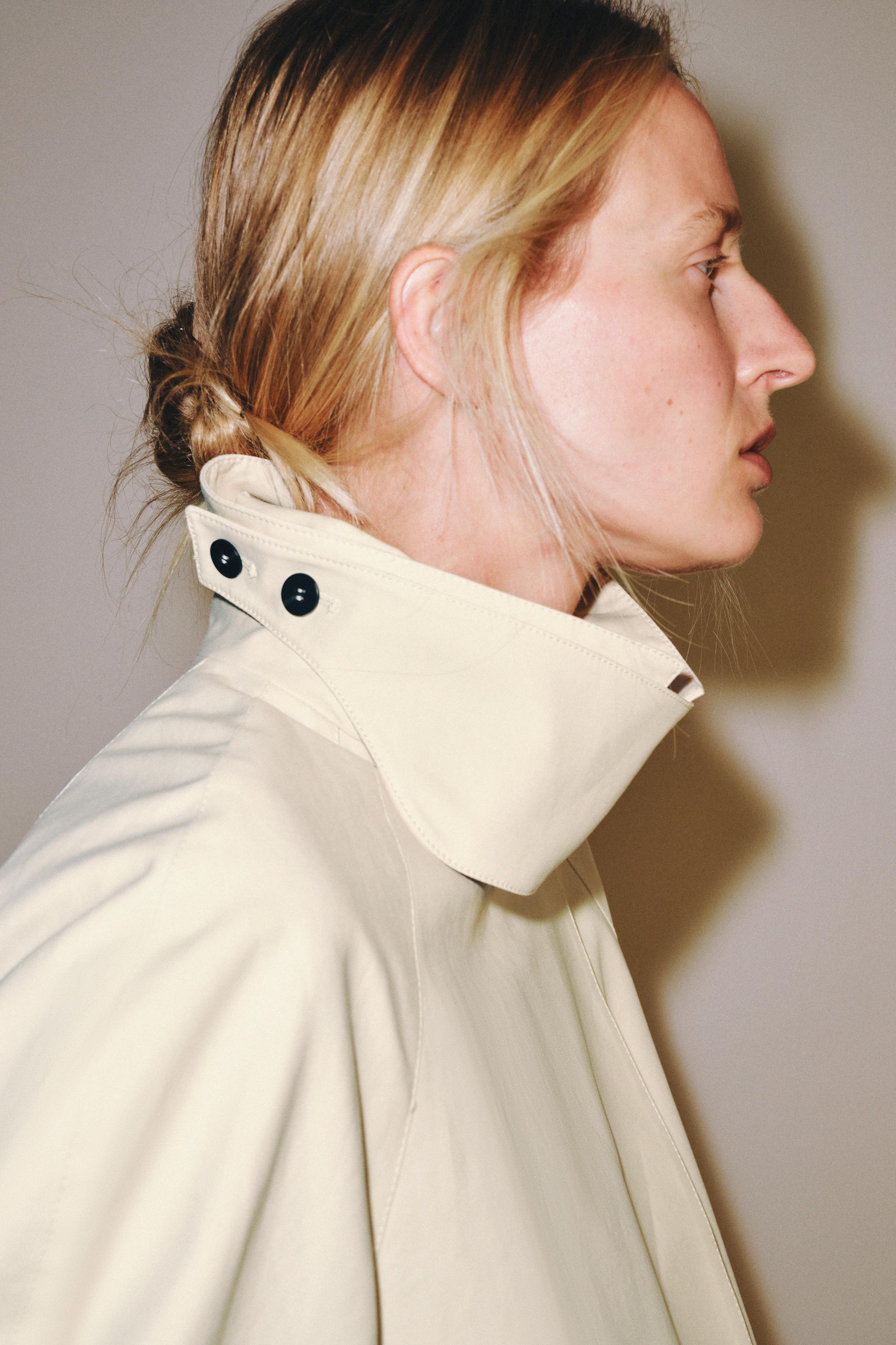ZW COLLECTION SHORT TRENCH COAT