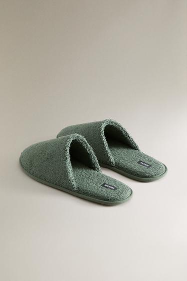 TERRY BATHROOM SLIPPERS - Khaki Green by Zara
