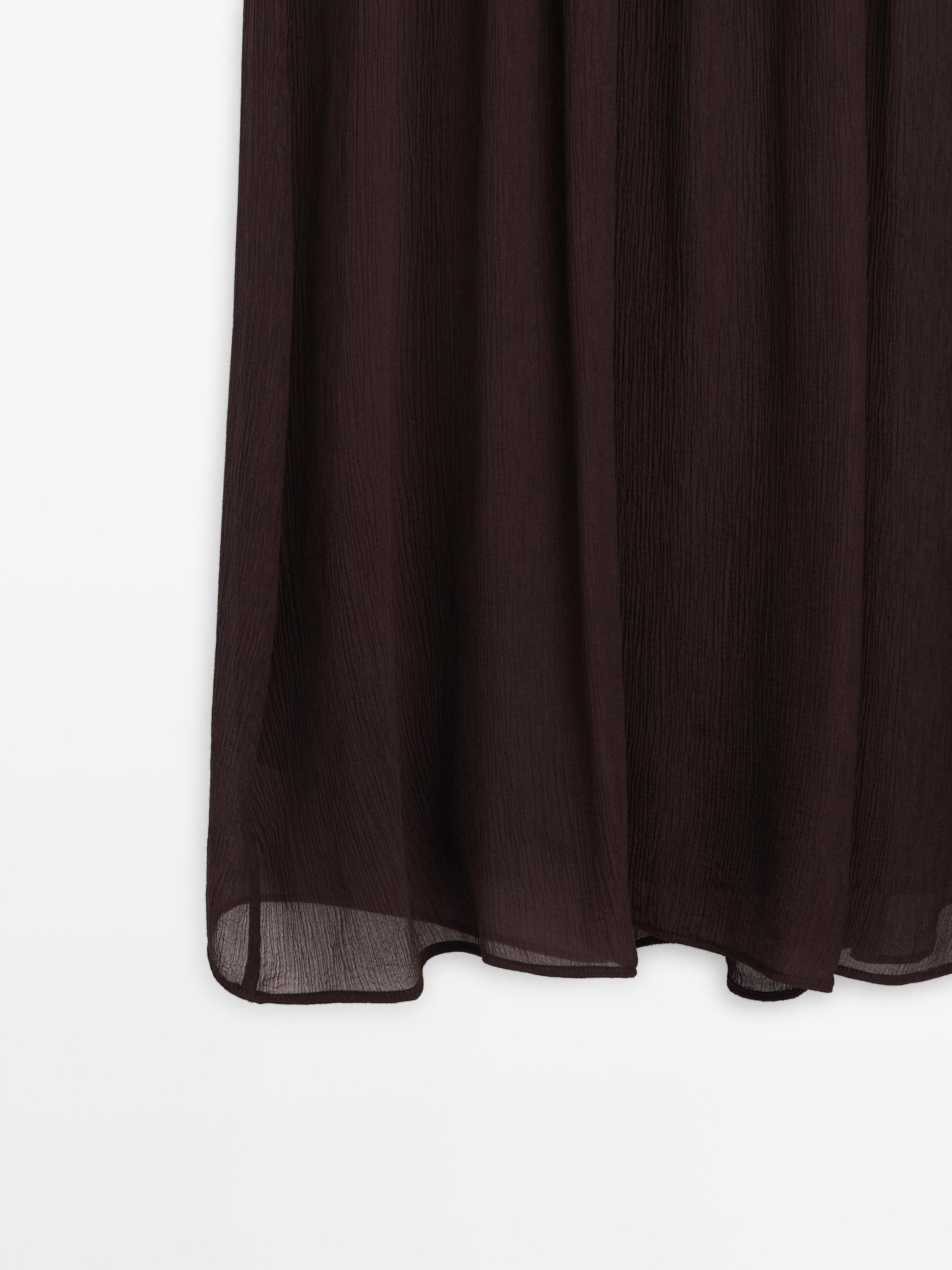 Robe midi fluide froncée
