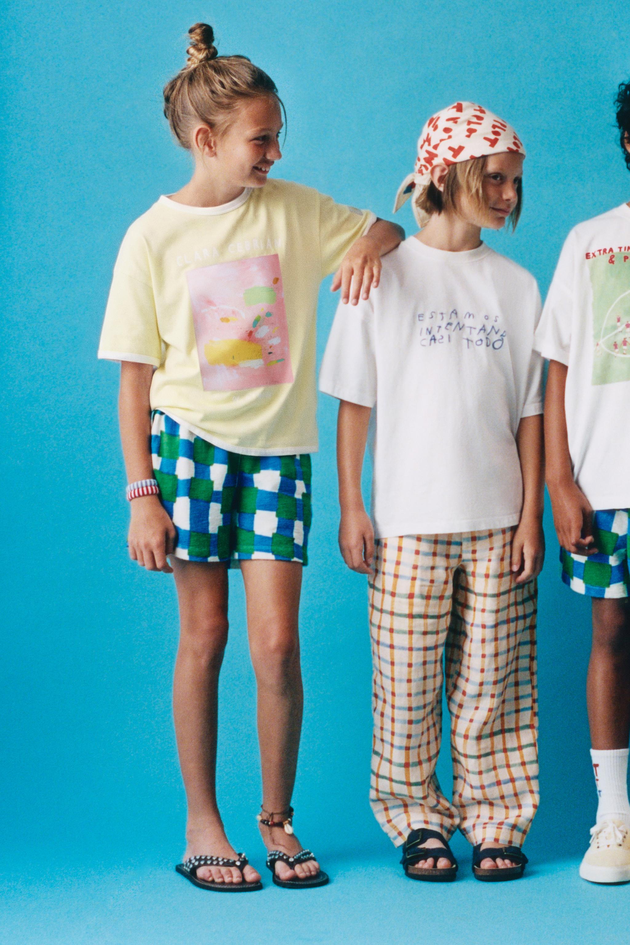 CLARA CEBRIAN © T-SHIRT — Yellow