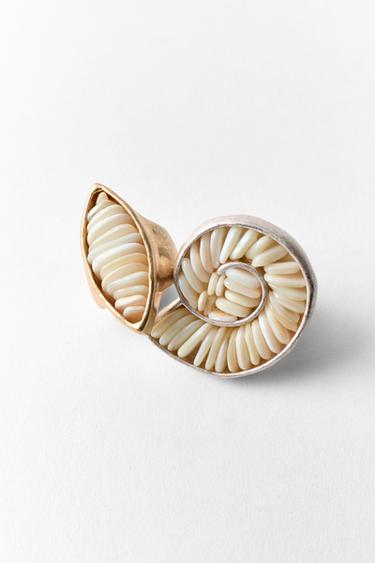 PACK OF 2 OVAL SHELL MAXI RINGS - Ecru by Zara