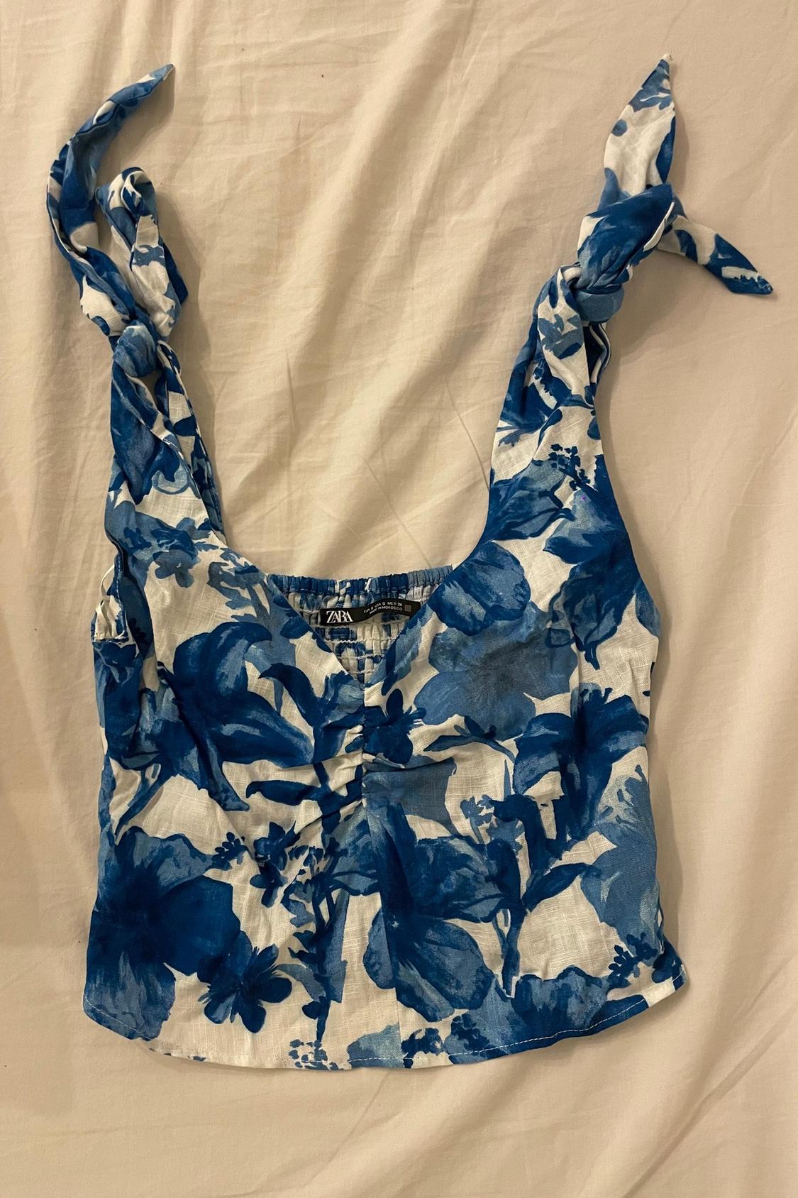 FLORAL PRINT TOP