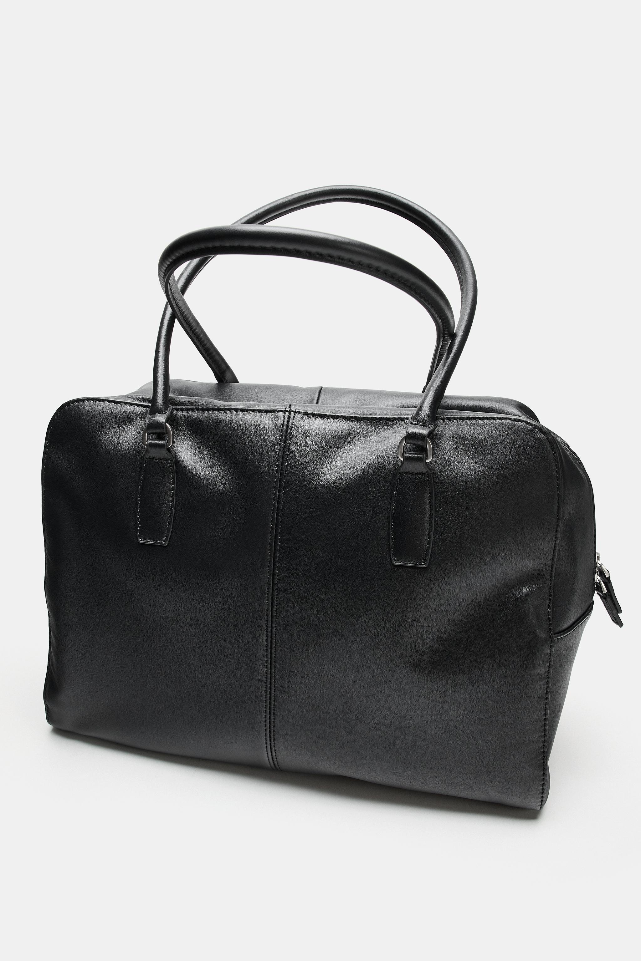 LEATHER SHOULDER BAG