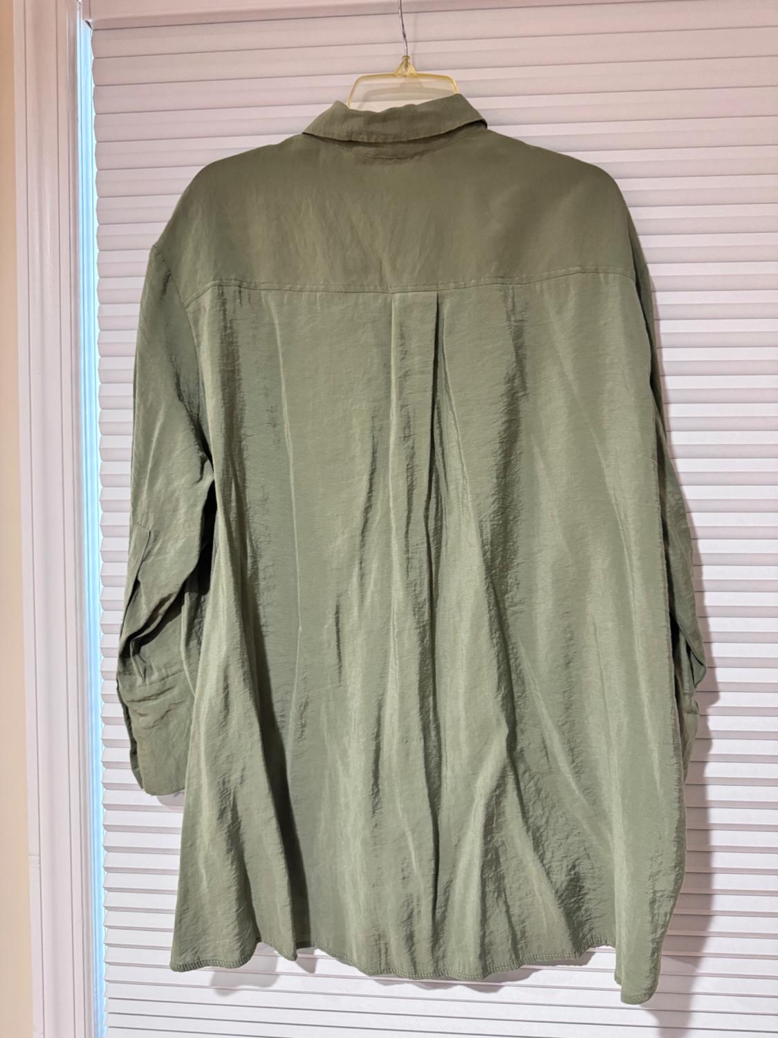 FLOWY OVERSIZED SHIRT - Image 2