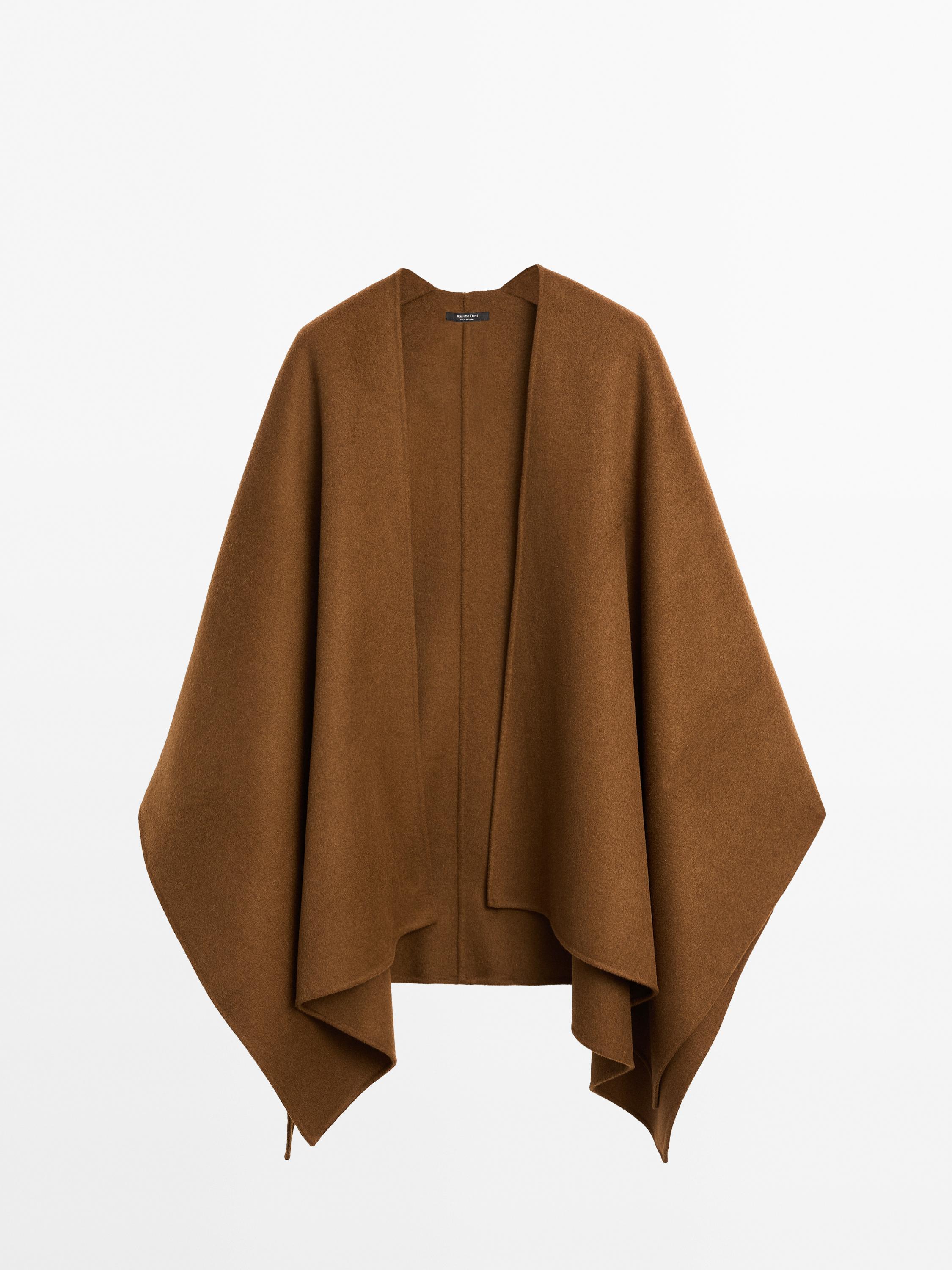 Cape en drap de laine mélangée