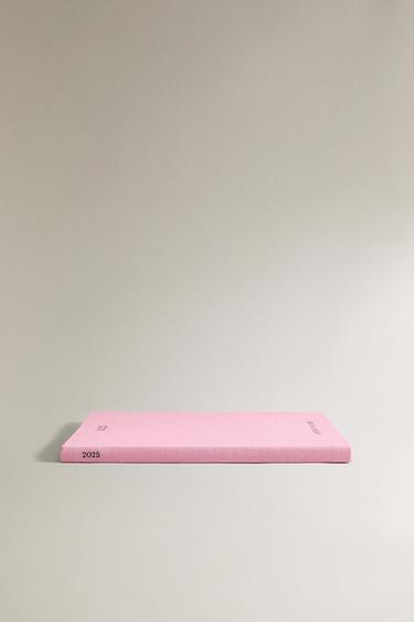 THE IMPORTANT FLOWERS PLANNER 2025 SOFIA COPPOLA - Rose de Zara - Image 1