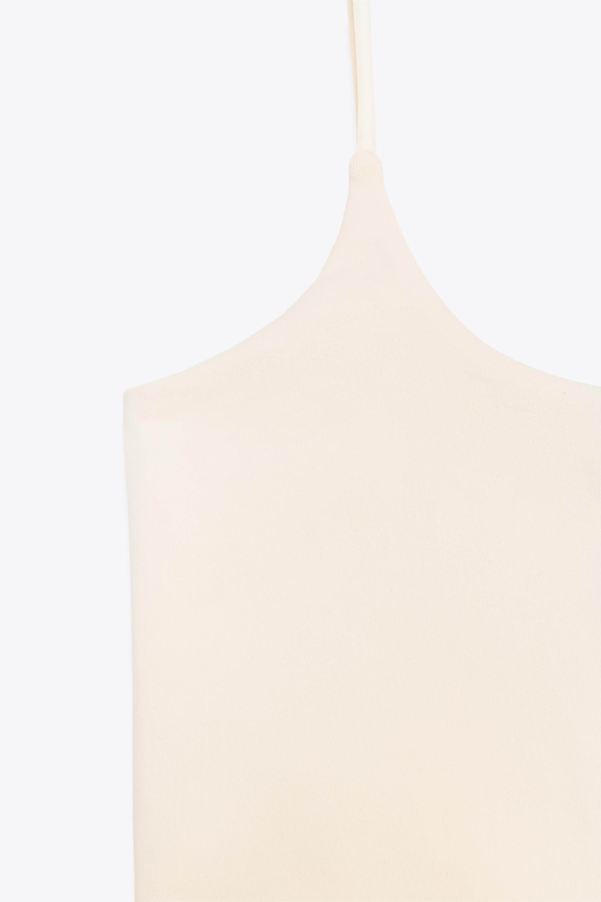 SEAMLESS CROP TOP