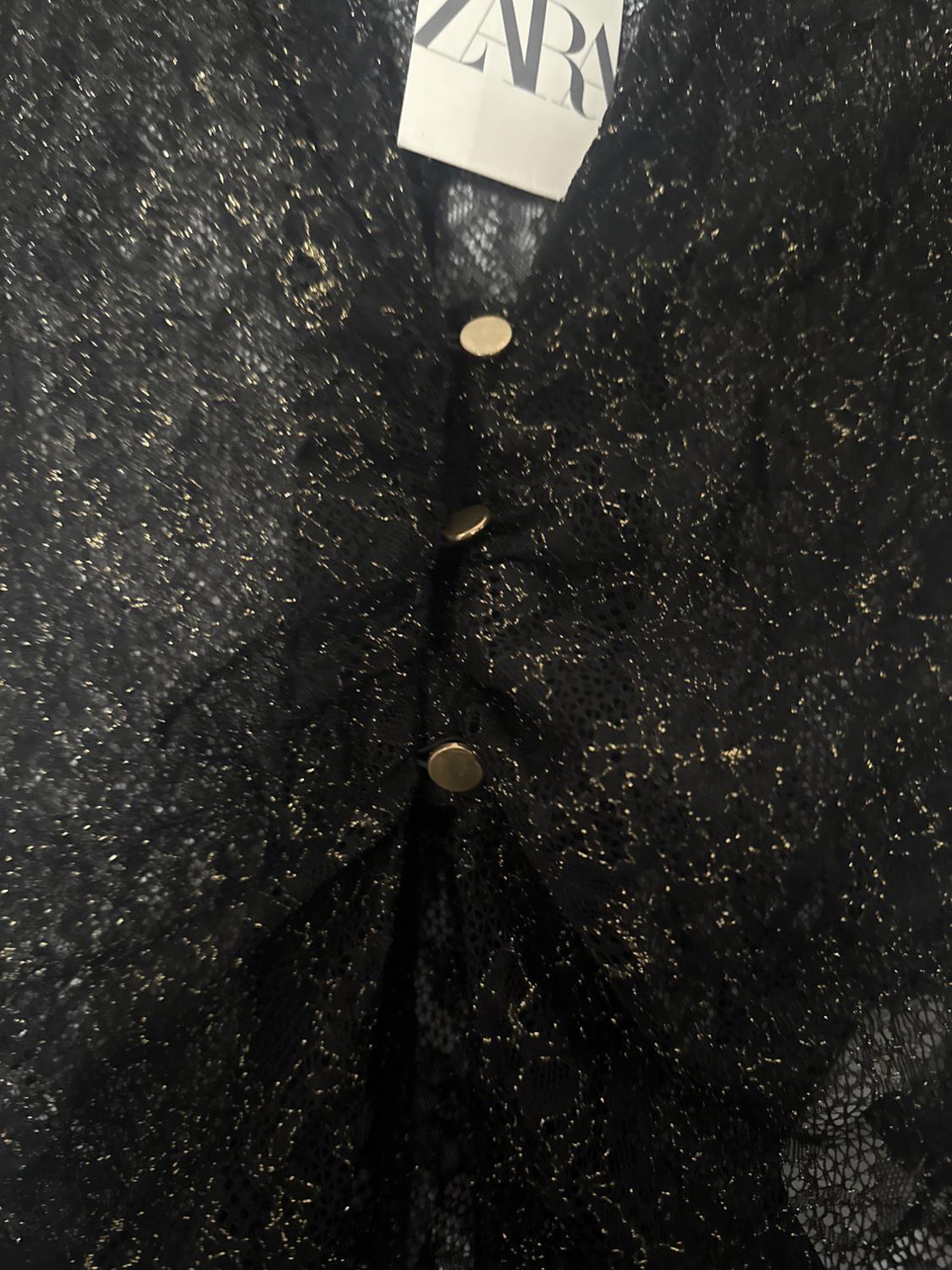 GOLD BUTTON LACE SHIRT - Image 2