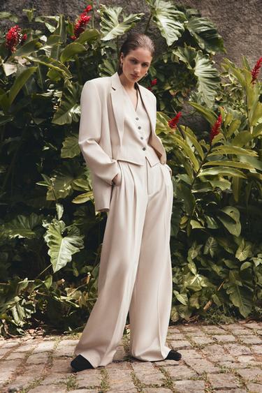 CHALECO BOTONES ZW COLLECTION - Piedra de Zara