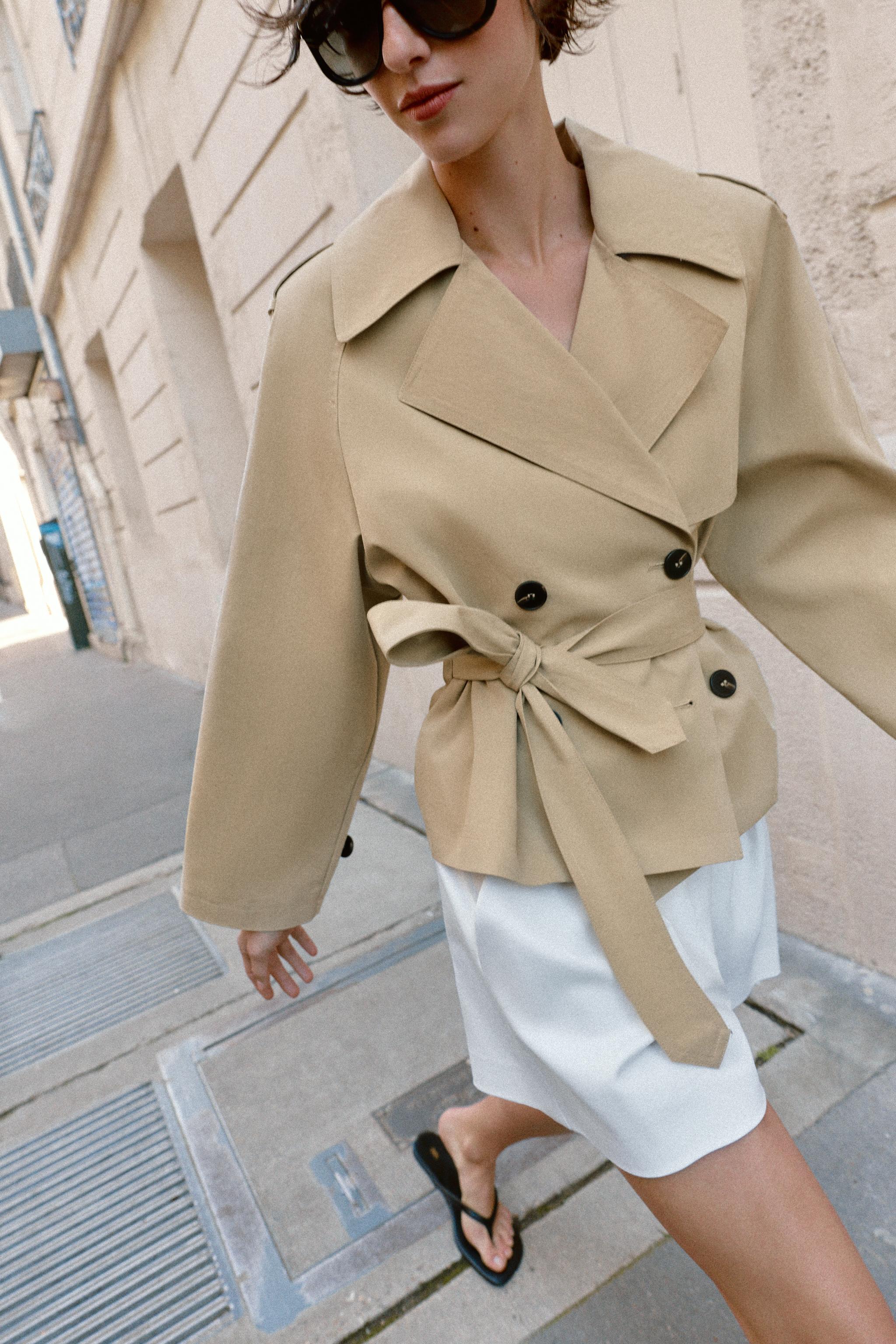 SHORT BELTED TRENCH COAT