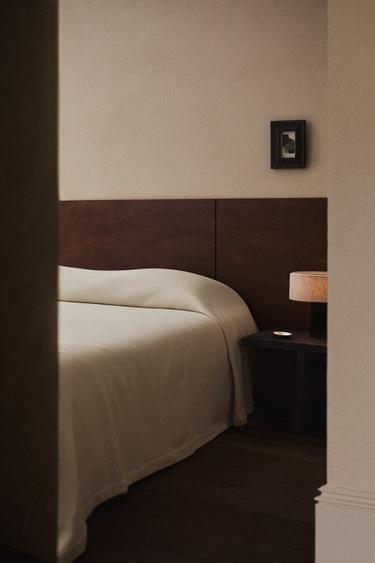 PERCALE BEDSPREAD - Ecru by Zara