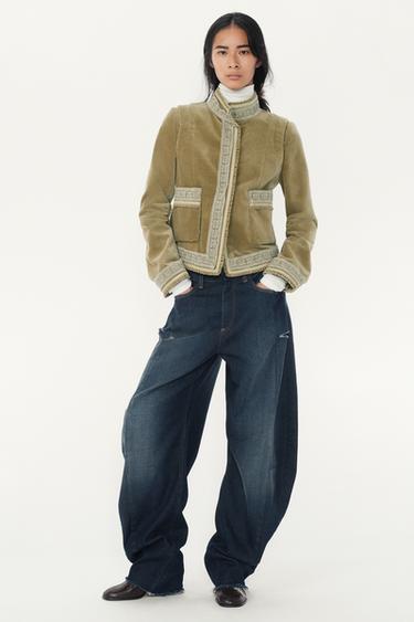 VESTE EN VELOURS - THE ITEM ZARA WOMAN - Kaki clair de Zara