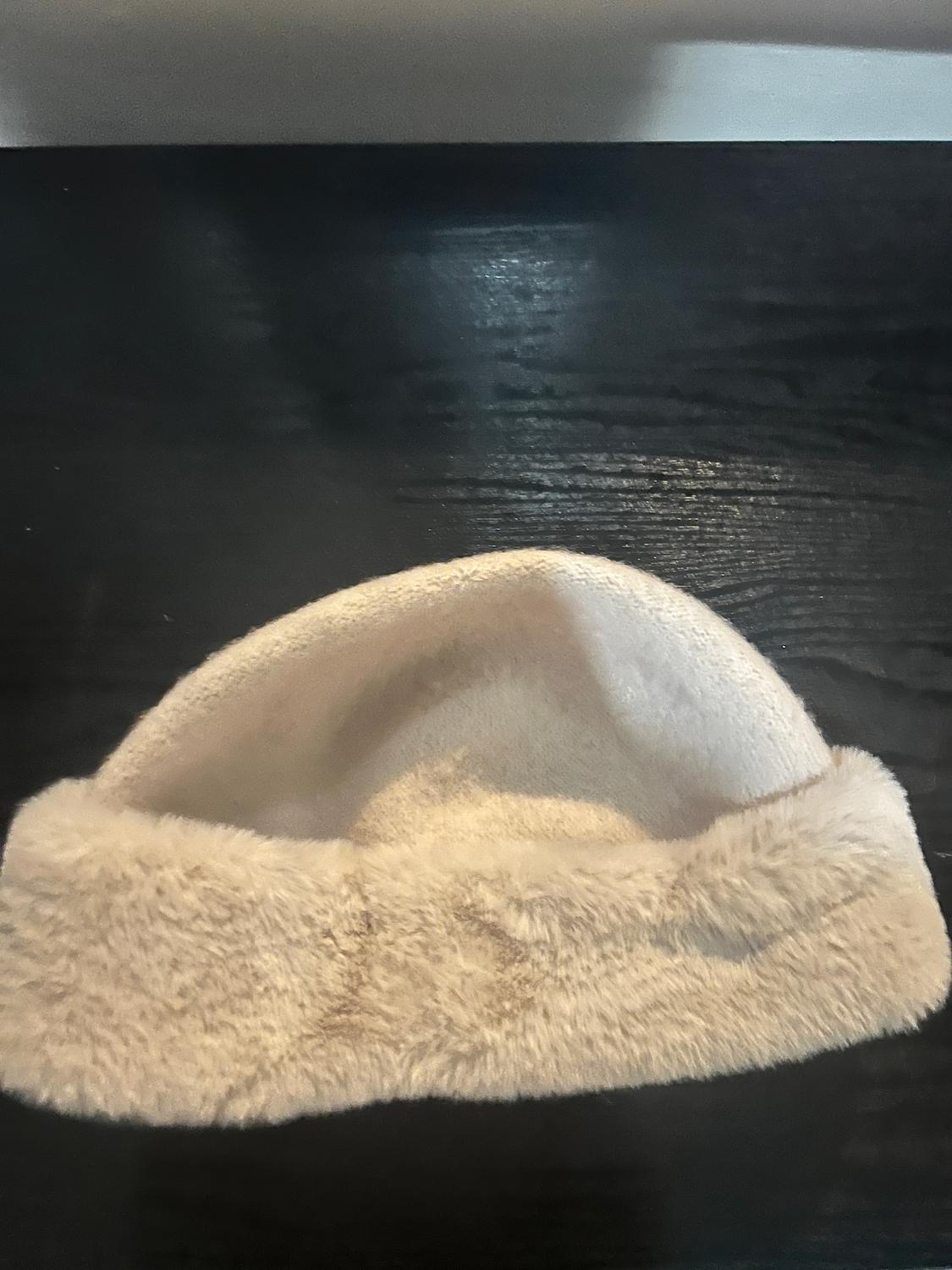 HAT - Image 4