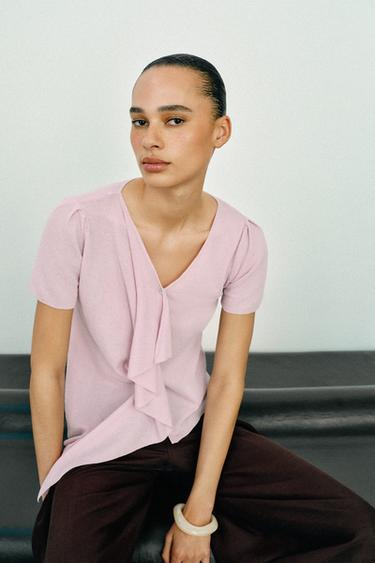 KNIT TOP WITH RUFFLES - Pale pink by Zara