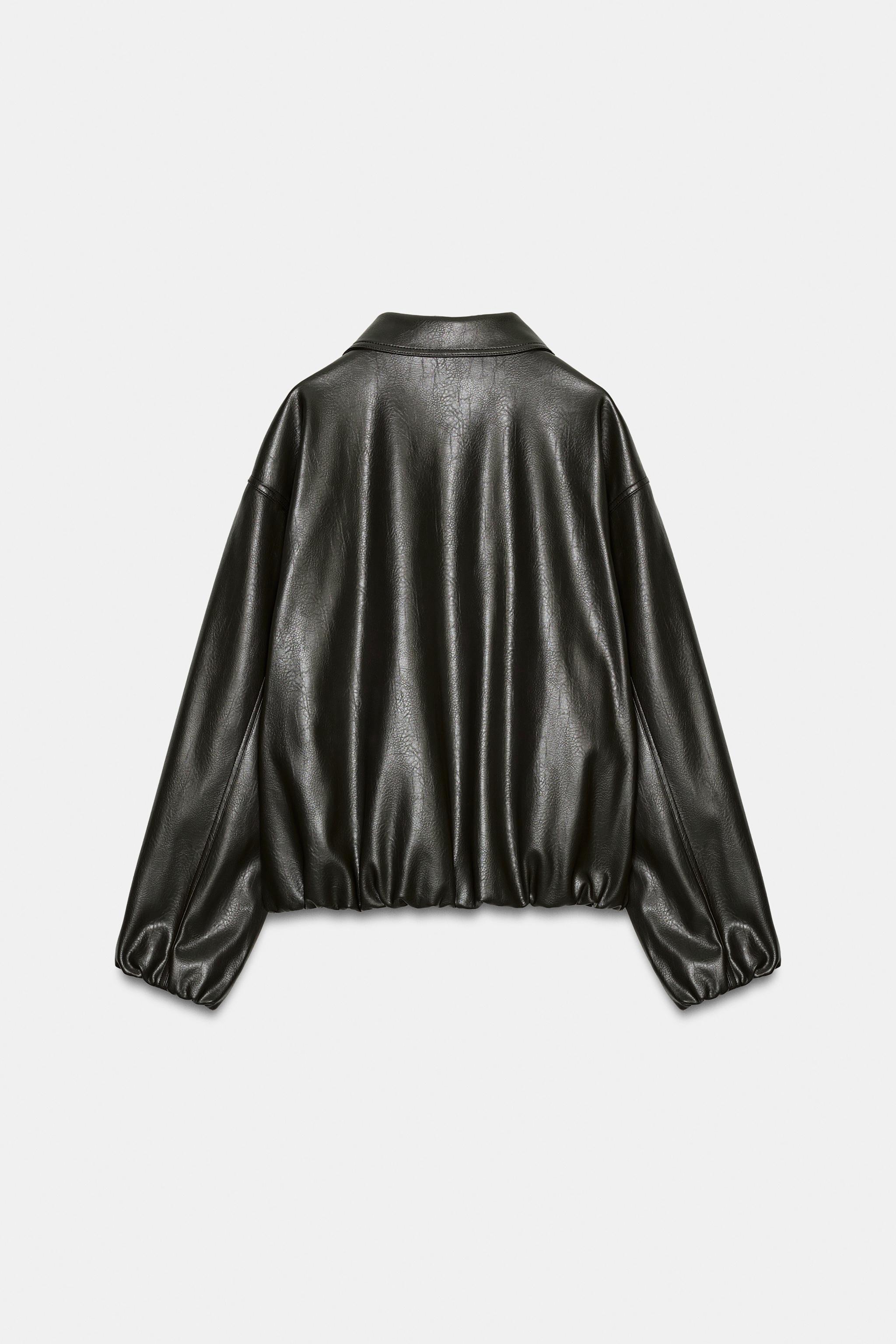 BLOUSON EN MATIÈRE SYNTHÉTIQUE AVEC ÉLASTIQUES
