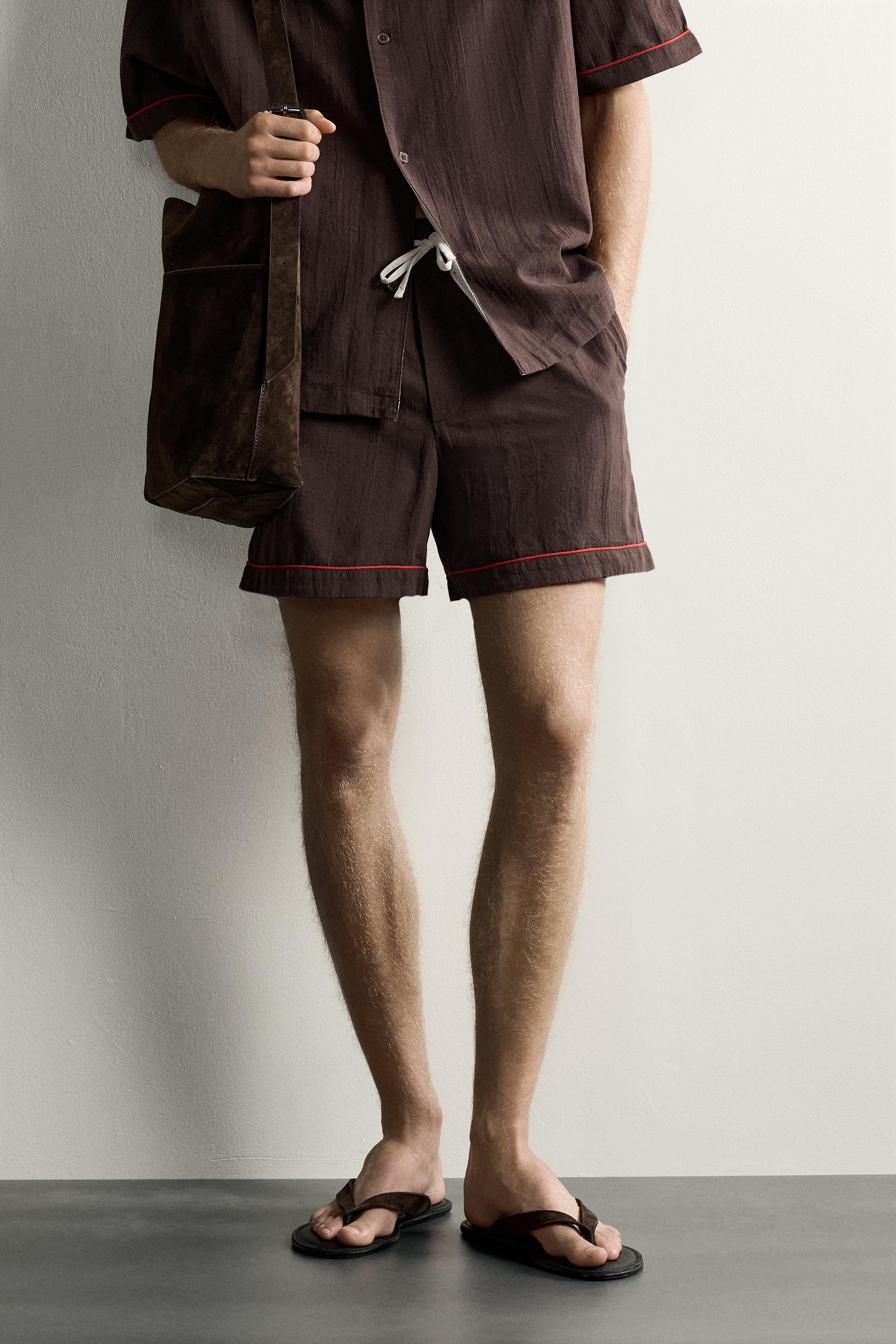 TOMATO EMBROIDERY SHORTS — Chocolate