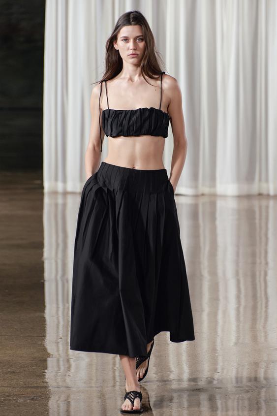 Spanx Size S Black Rayon Blend Stretch Pencil Knee Length Skirt — Labels  Resale Boutique
