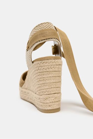 TALONS COMPENSÉS CORPS TRESSÉ - Marron sable de Zara - Image 4