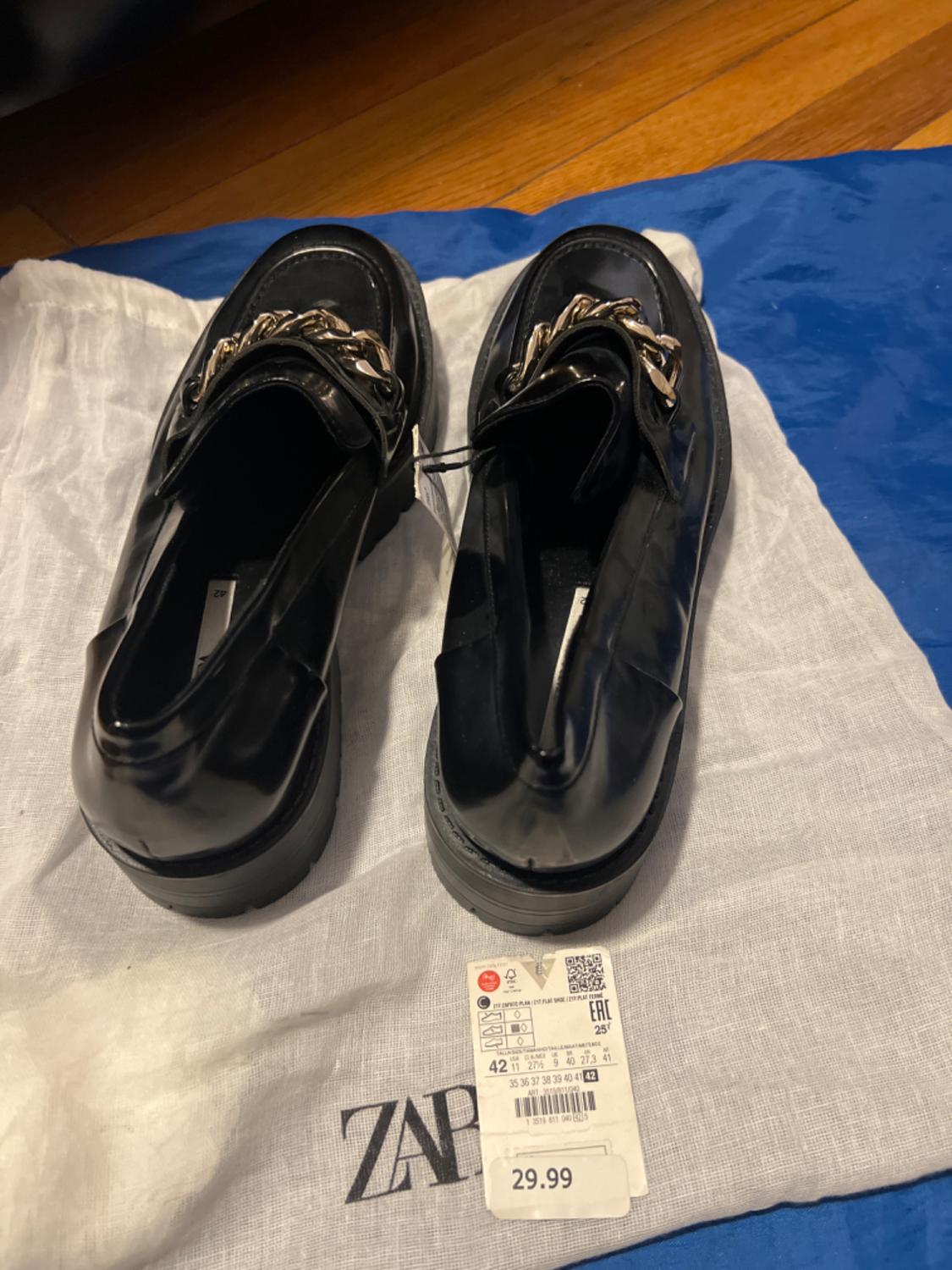 BLACK HEEL LOAFERS - Image 2