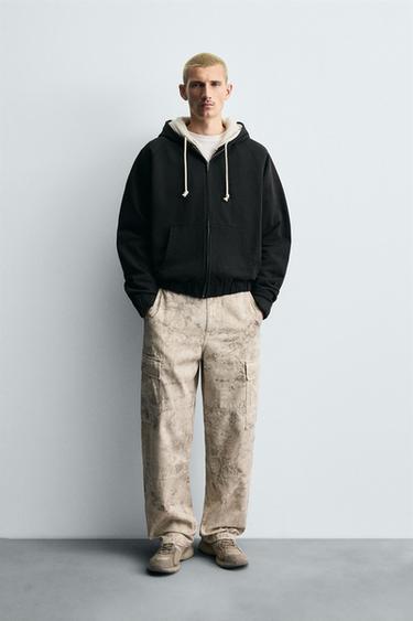 بنطلون CARGO STRAIGHT FIT - 028 الخاص بـ Zara