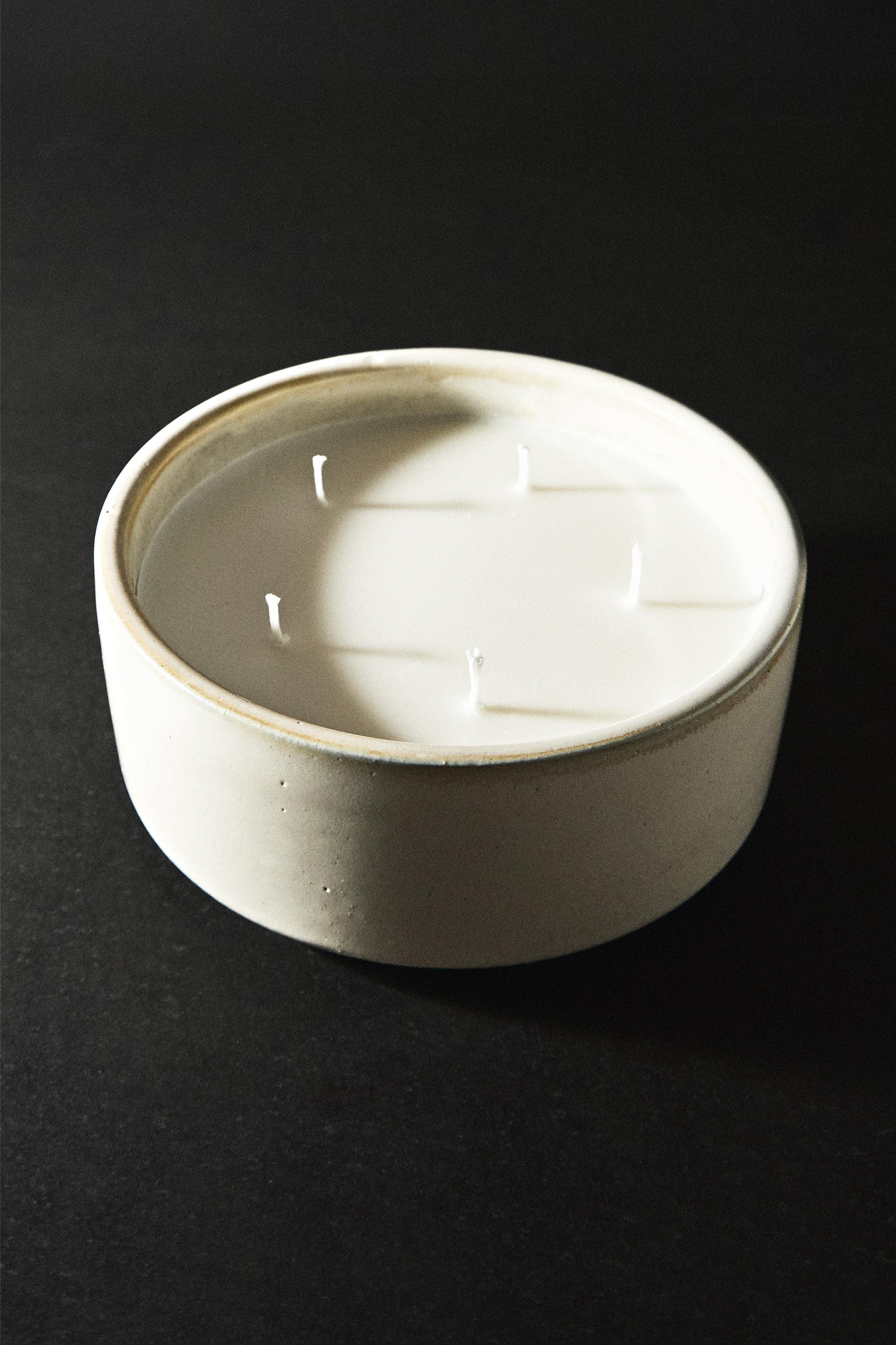 Zara (700 G) SALTY BUTTER CROISSANT SCENTED CANDLE — фото 5