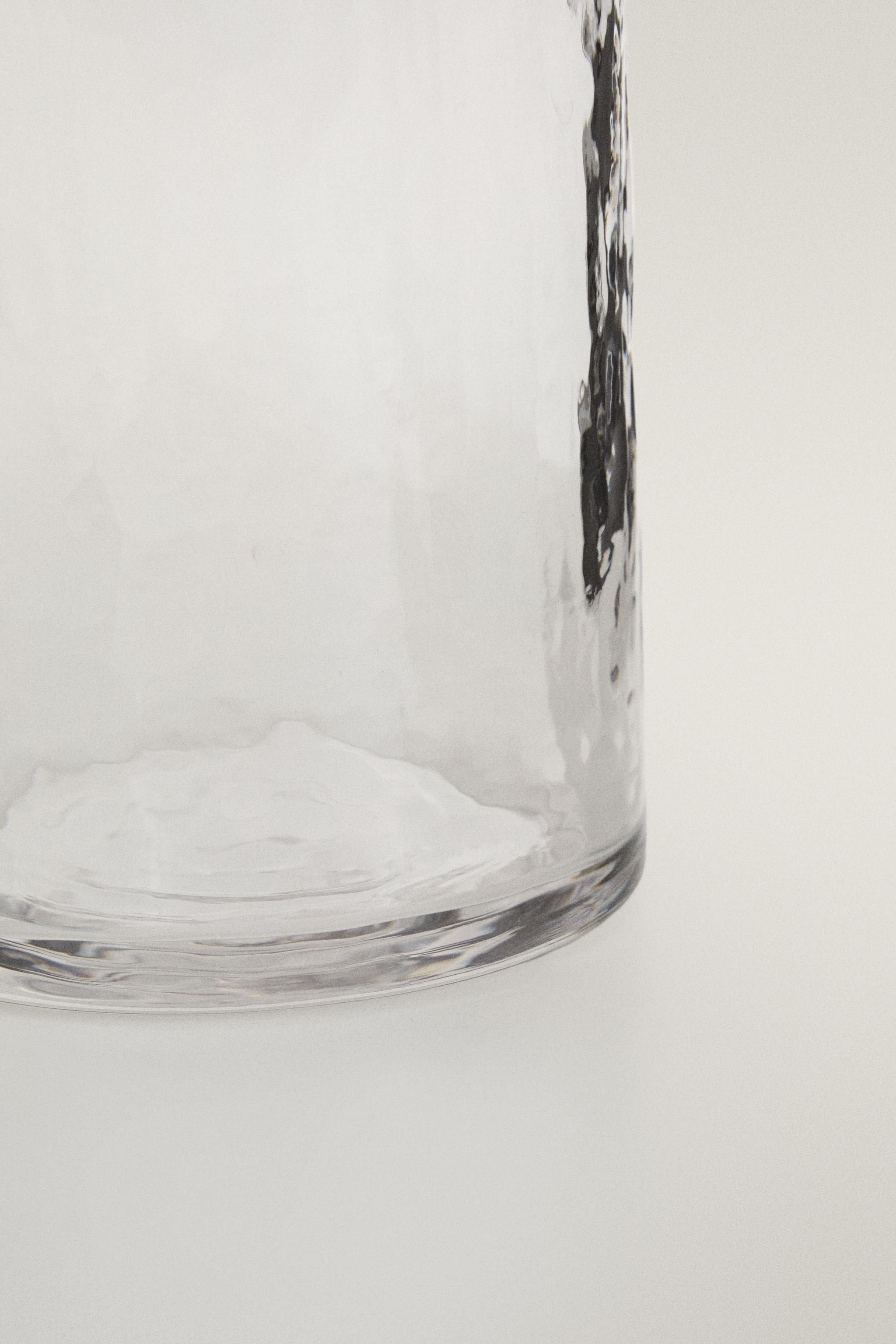 HAMMERED GLASS PITCHER