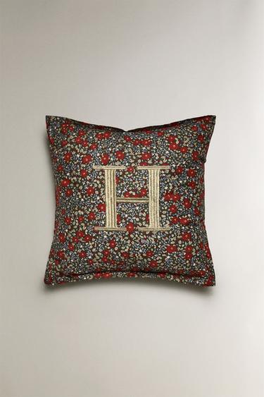 FLORAL CHRISTMAS LETTER 'H' CUSHION - Multicoloured by Zara - Image 0