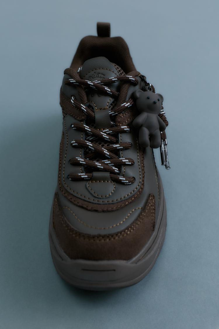 ZAPATILLA DEPORTIVA CHARM