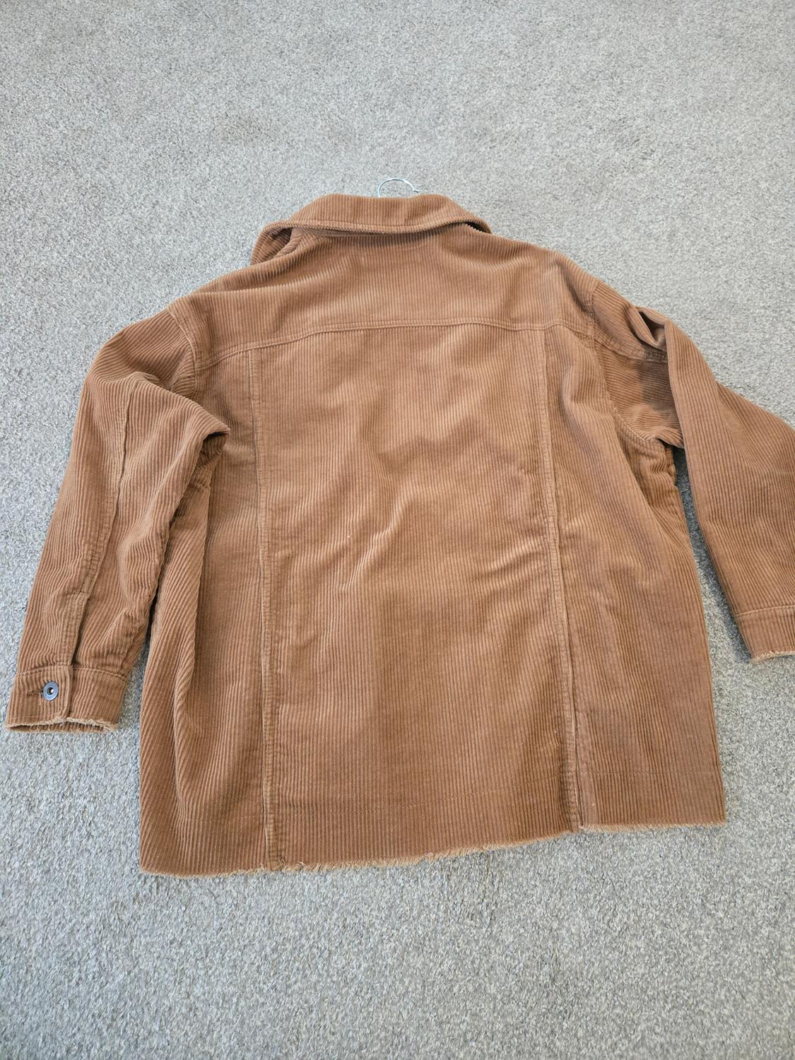 OVERSIZED CORDUROY OVERSHIRT WITH POCKETS - Image 4
