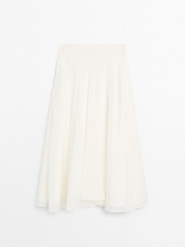 Falda midi canesú con vuelo - Crudo de Zara