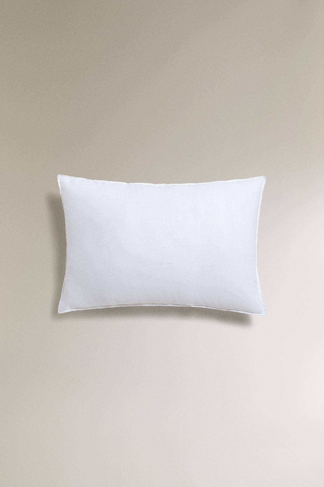 MICROFIBRE CUSHION INSERT — White