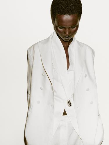 Blazer cache-cœur moulant en lin - Limited Edition - Blanc cassé de Zara