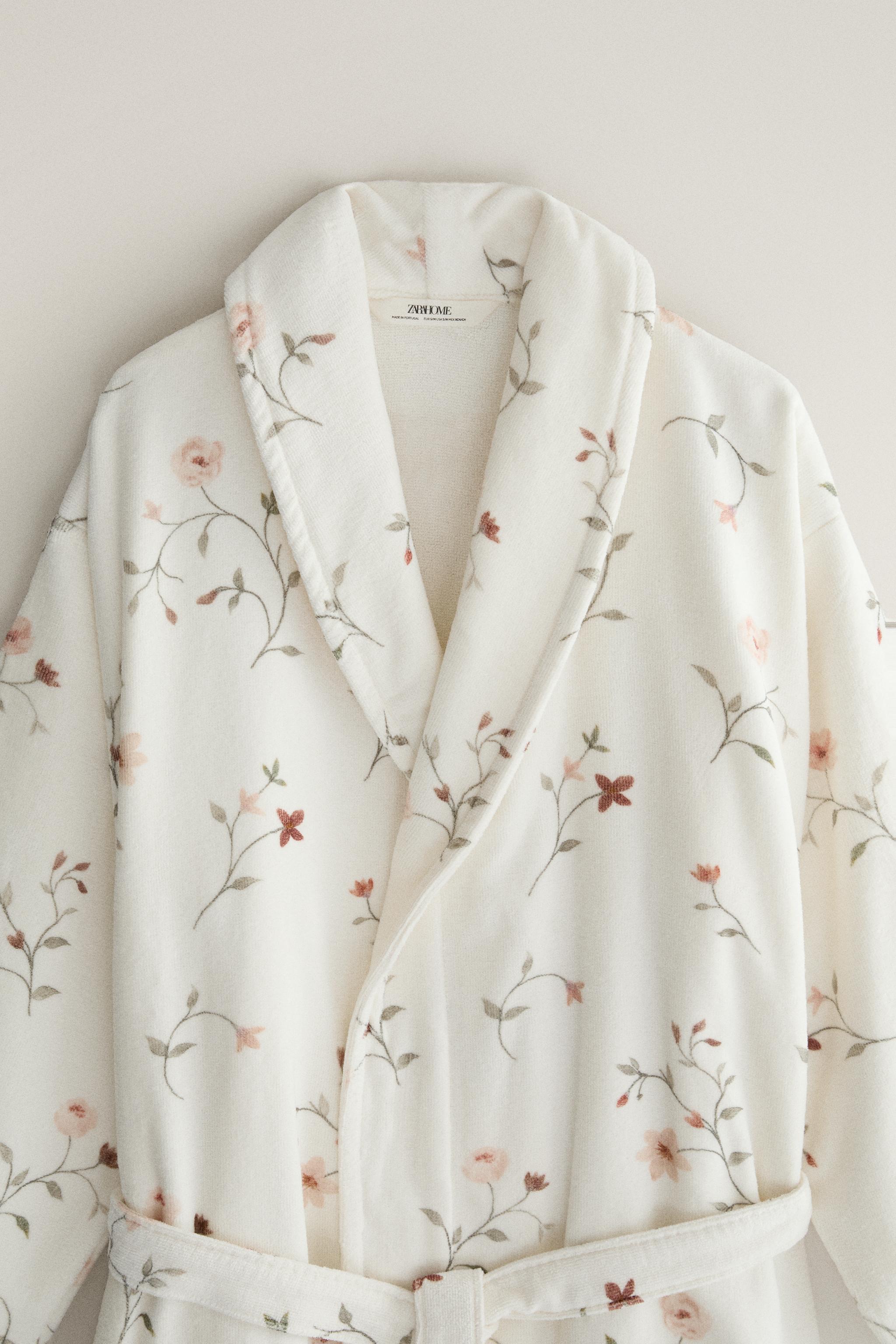 COTTON VELOUR FLORAL BATHROBE (380 GXM²) - Multicolored | ZARA