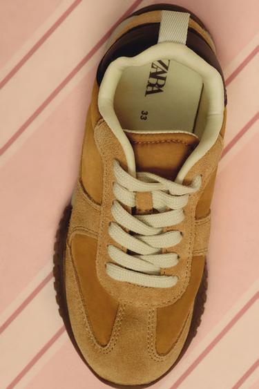 CONTRAST TRAINERS - Mustard by Zara